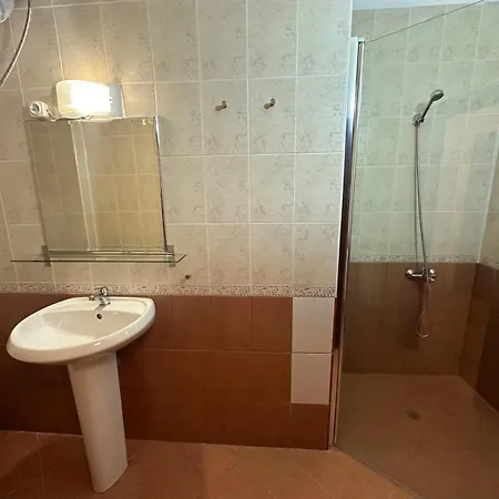 Apartment Nice, Spacious And Cozy Sofia