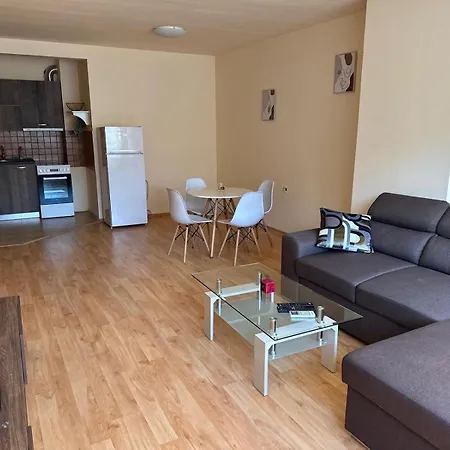 Apartment Nice, Spacious And Cozy Sofia